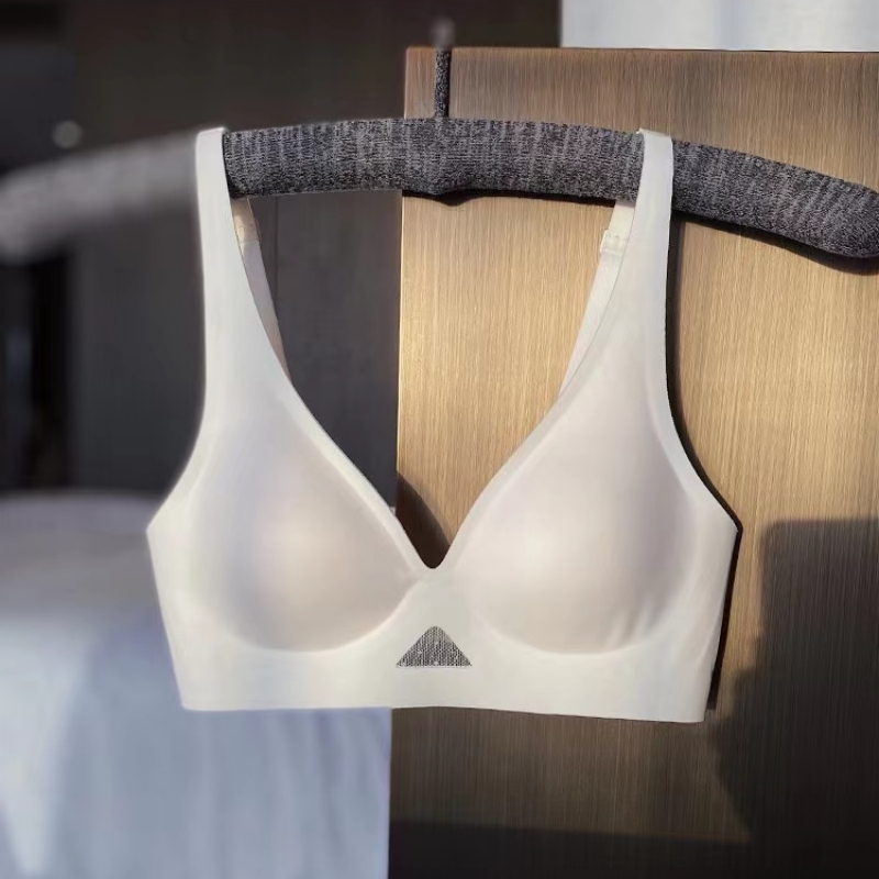 High-grade Seamless Women's Un - огляд і ціна Plunge Bra Push Up